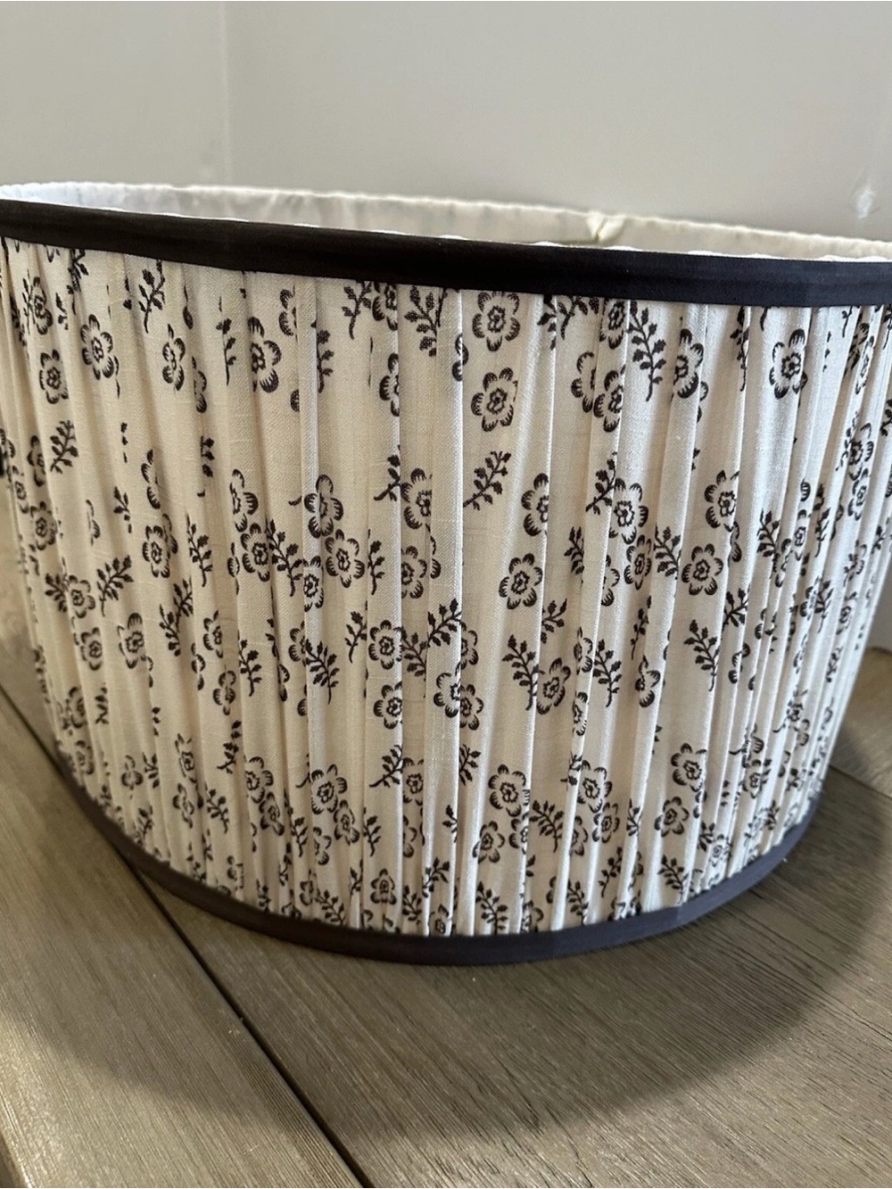 GreenRow Pleated Floral Drum Lampshade
20" × 12"